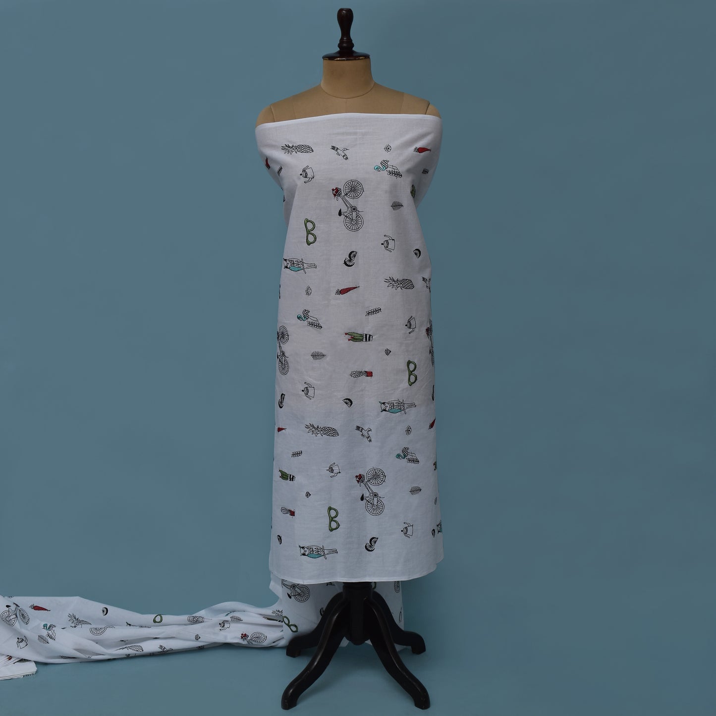 White Color Cotton Embroidery Fabric