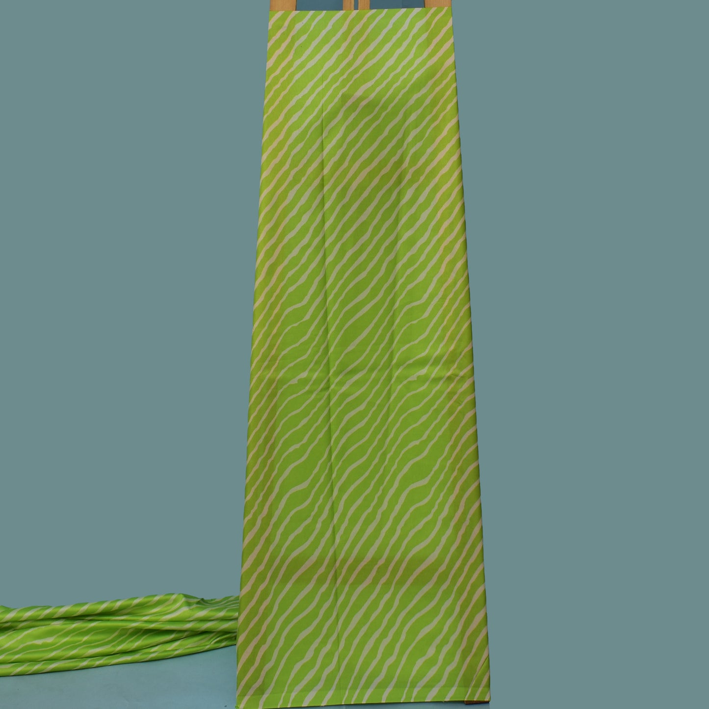 Parrot Green Color Slub Tussar Print Fabric