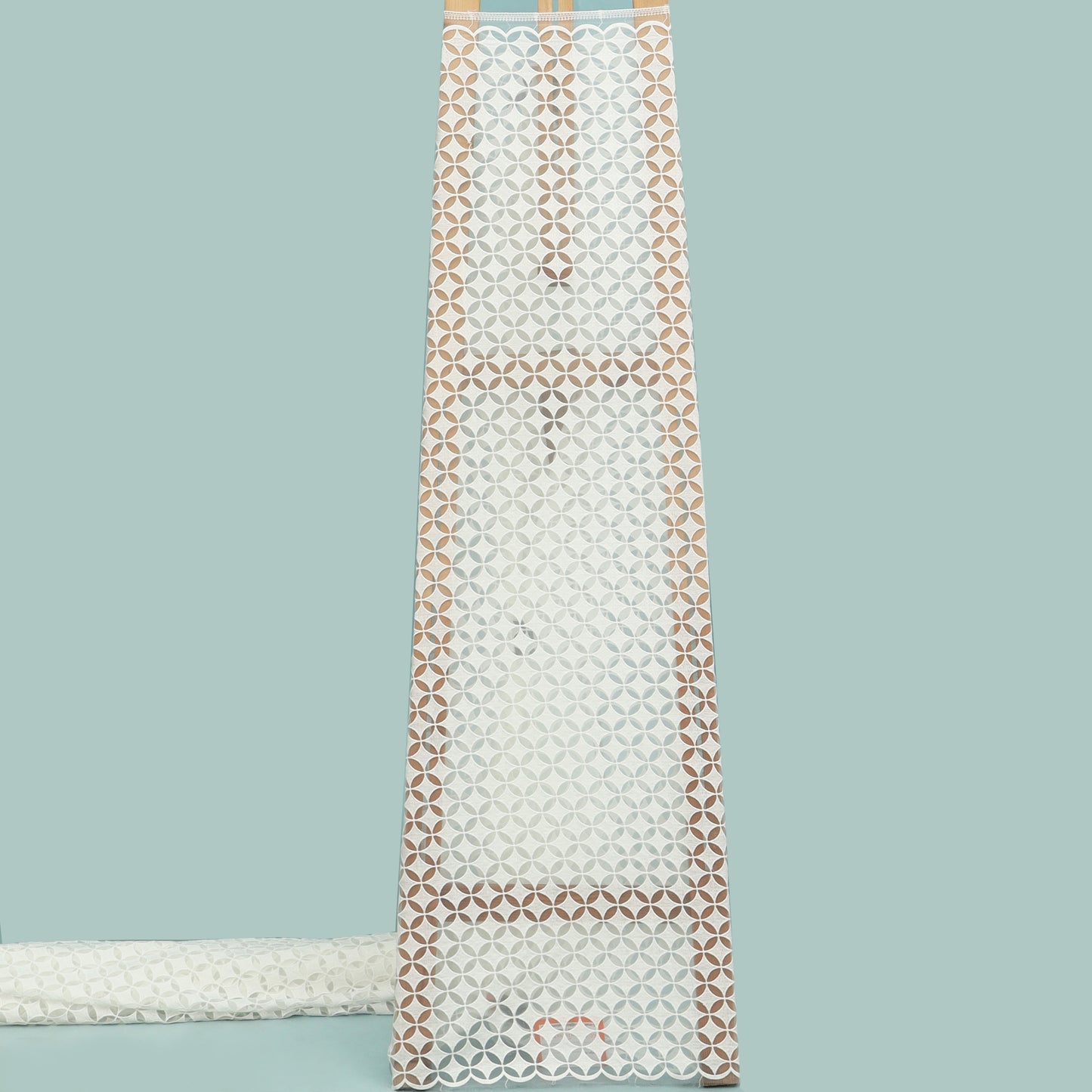 White Color Organza Embroidery Fabric Fabric