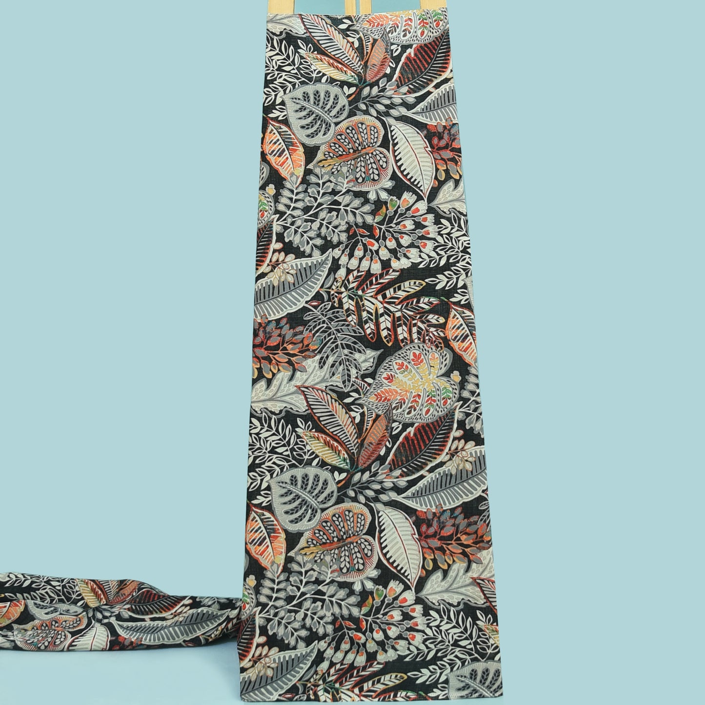 Multicolor Digital Muslin Print Fabric