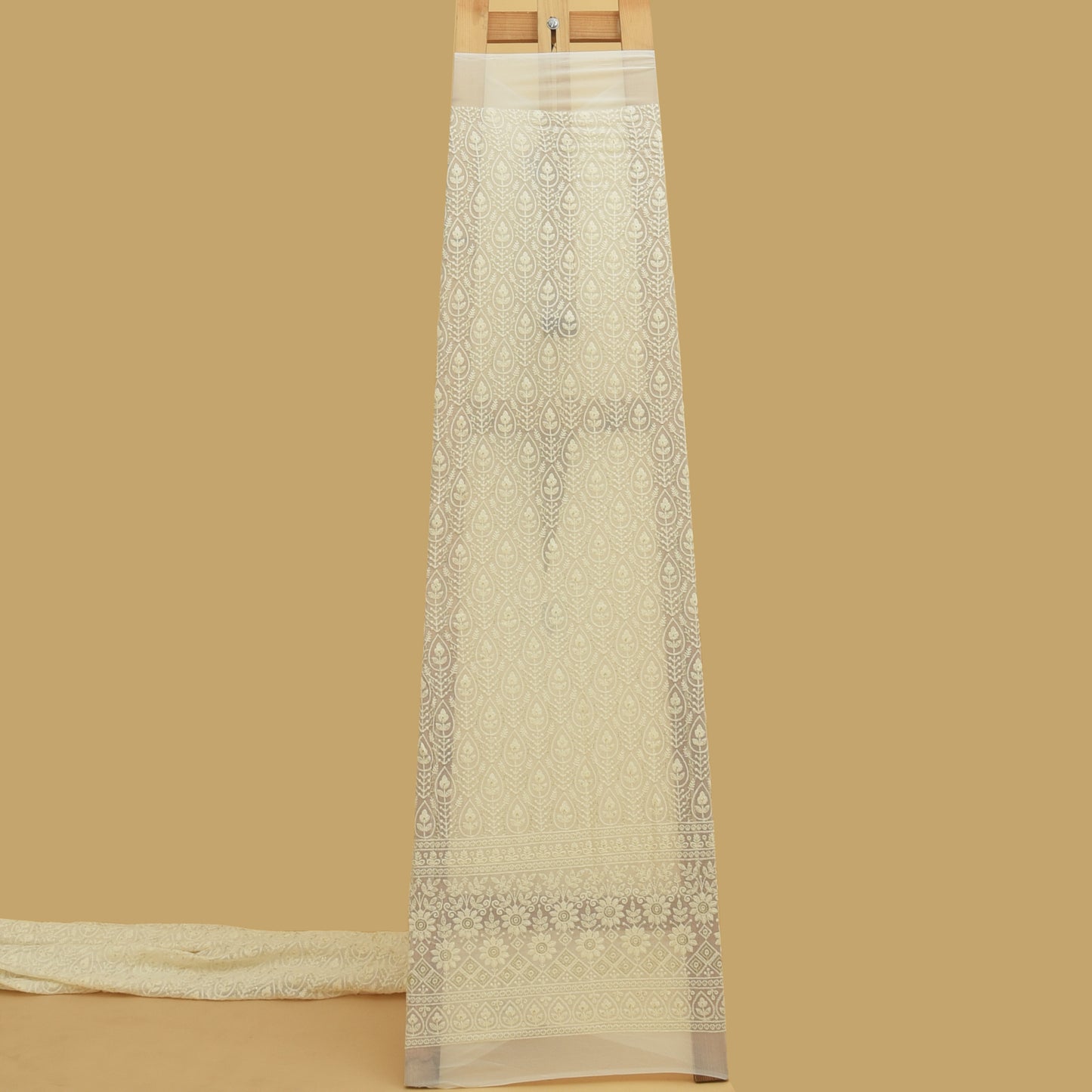 White Color Georgette Embroidery Fabric