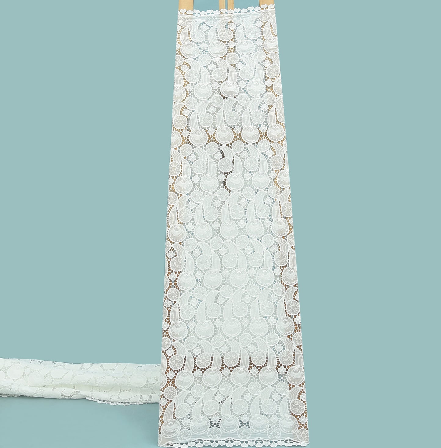 White Color Crosia Embroidery Fabric