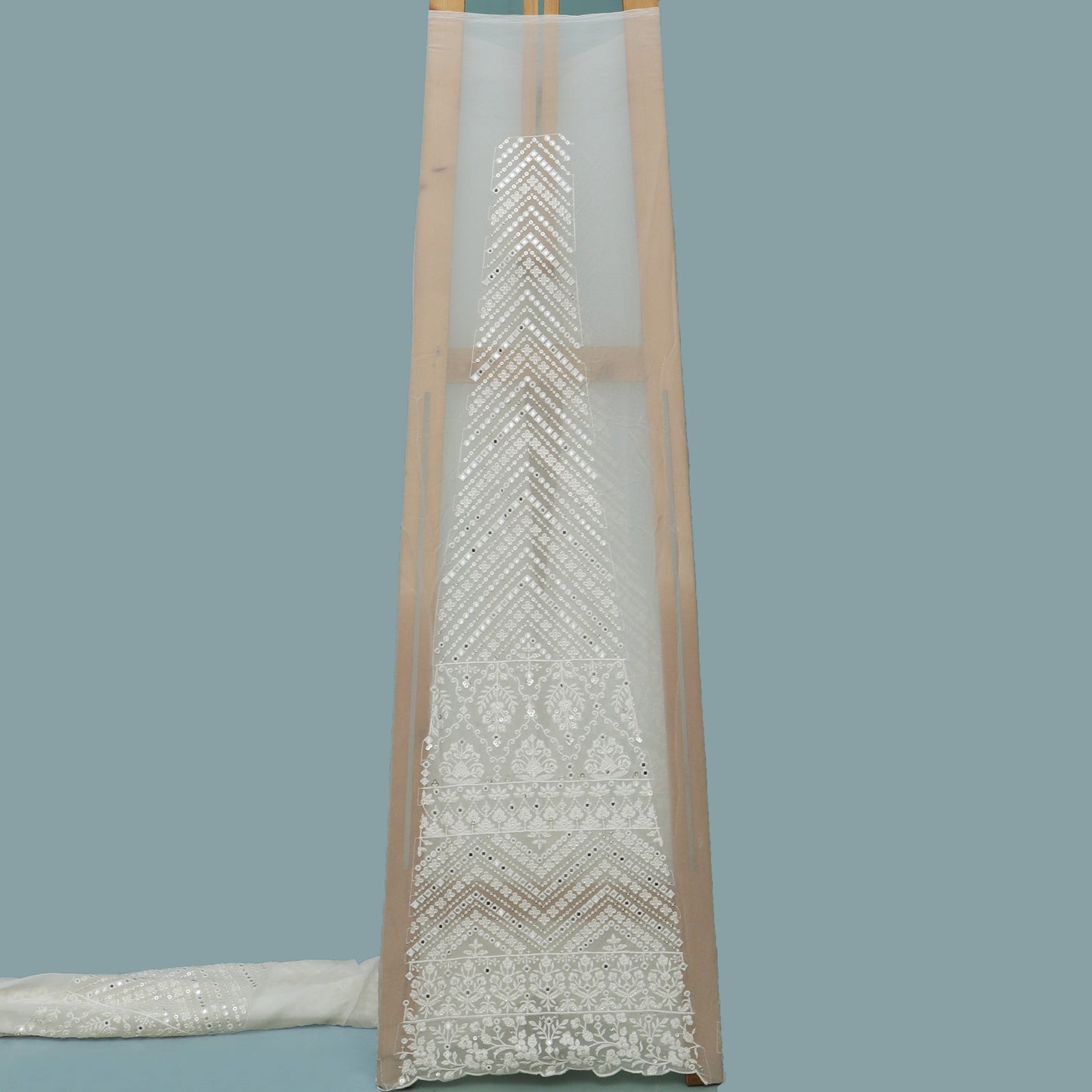 White Color Unstitched Lehenga Kali Fabric (1Mtr= 3Kali)