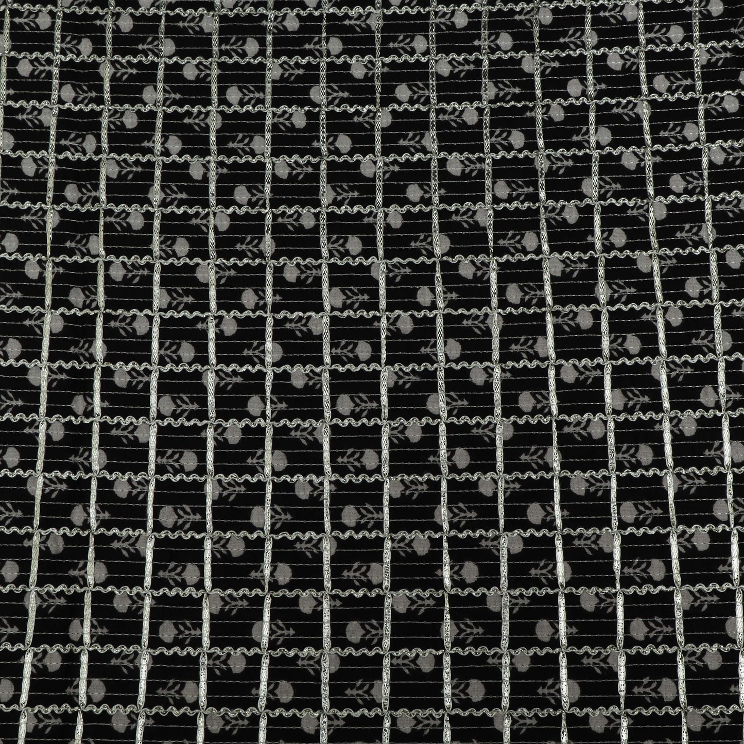 Colored COTTON PRINT EMBROIDERY Fabric