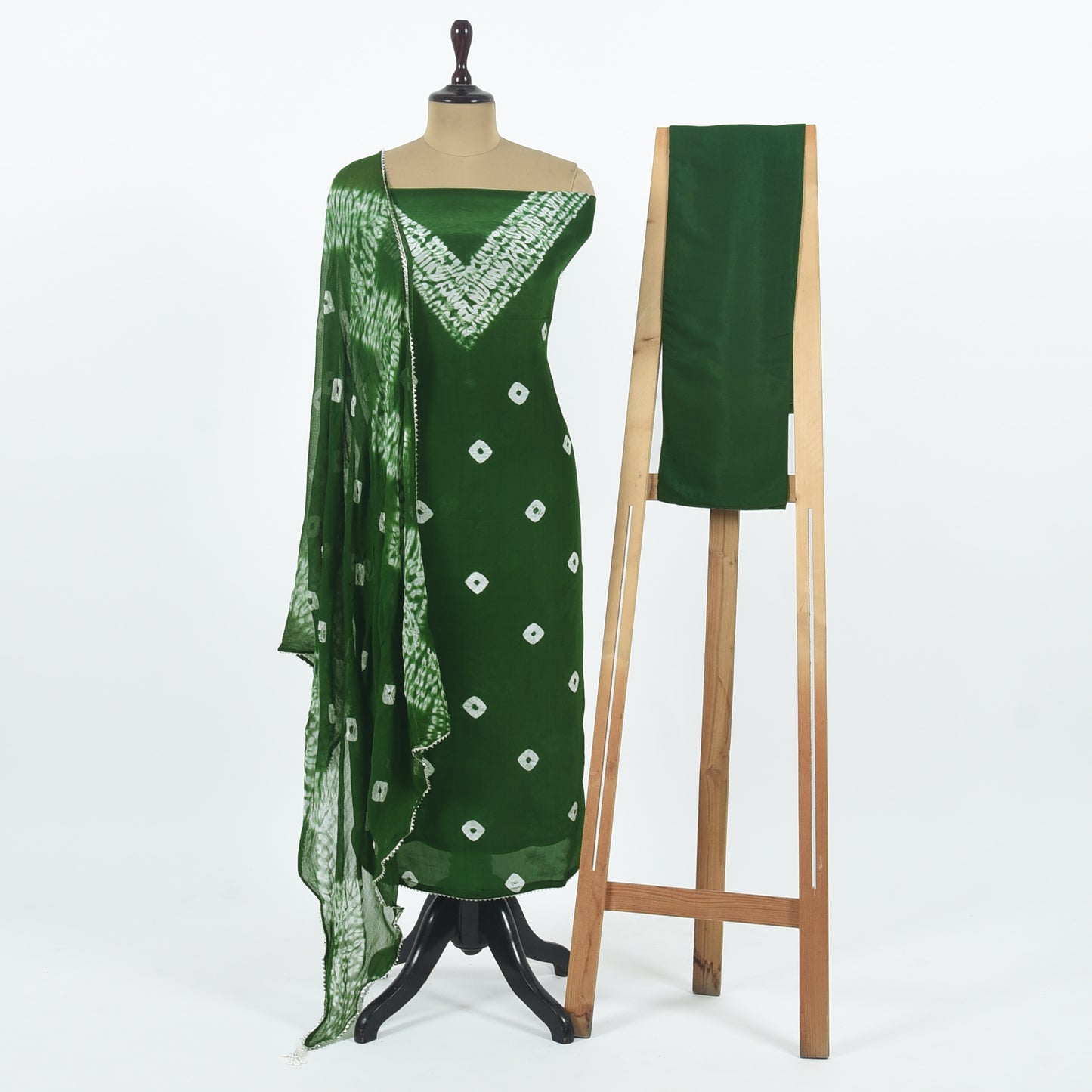 Unstitched Crepe Suit Set