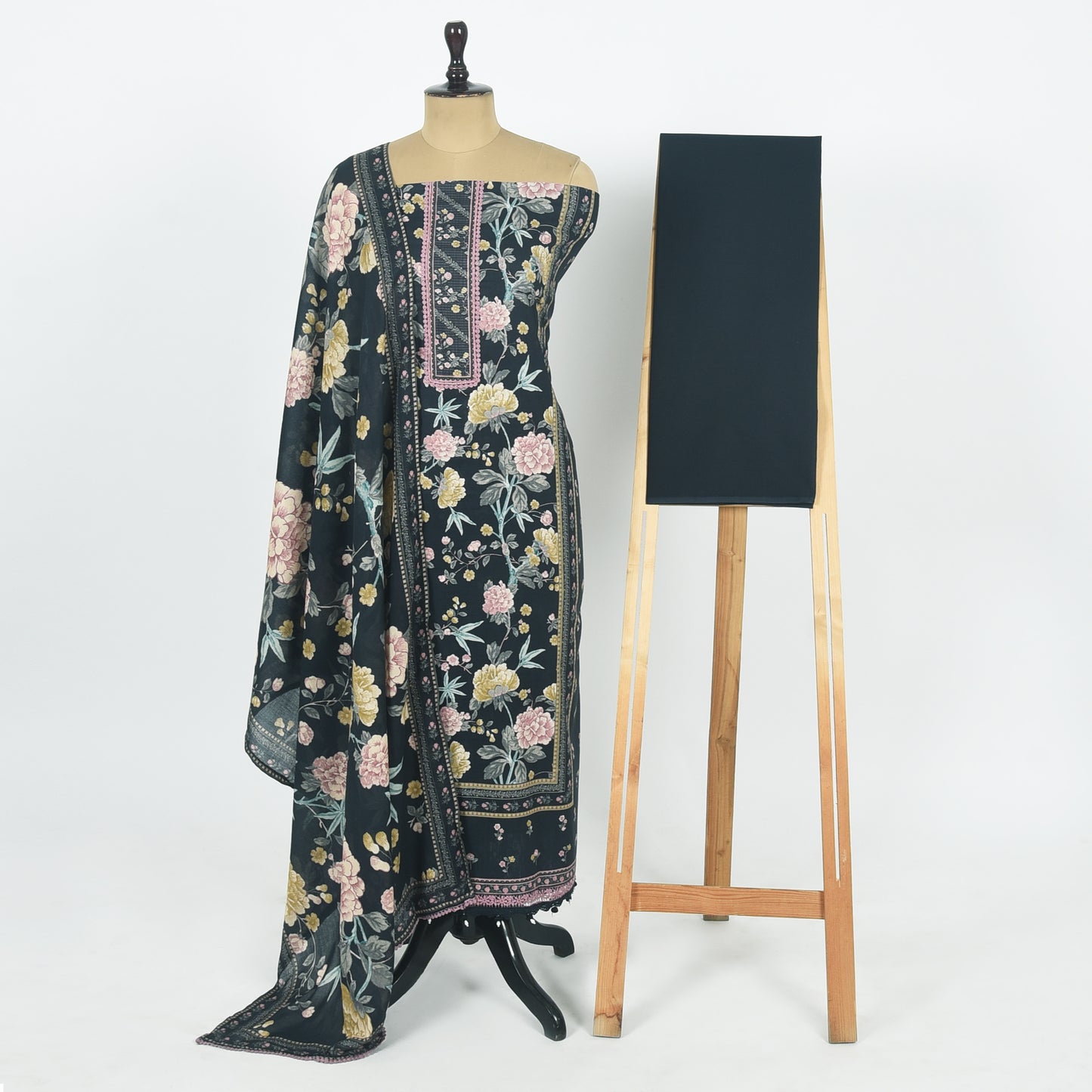 Unstitched Cotton Suit Set