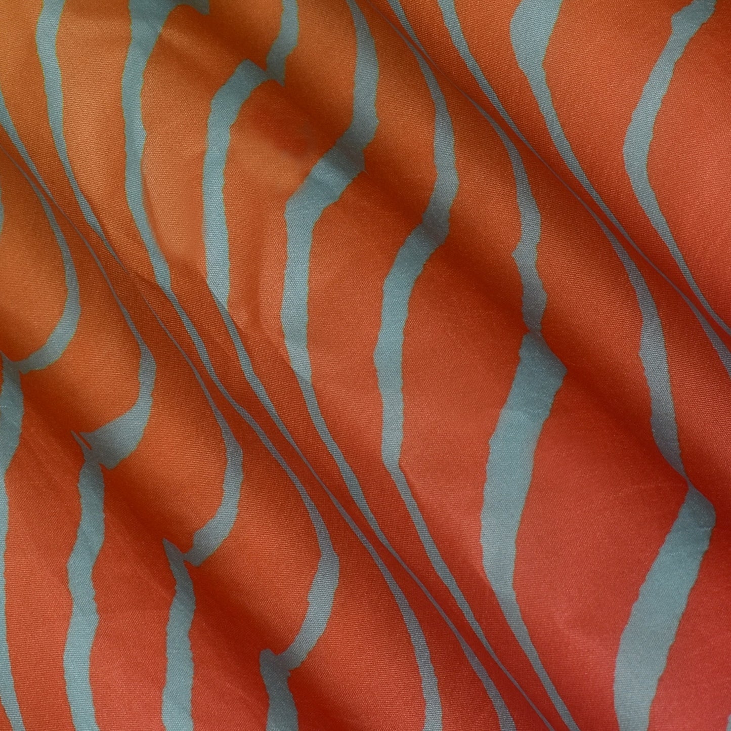 Shaded Slub Tussar Print Fabric