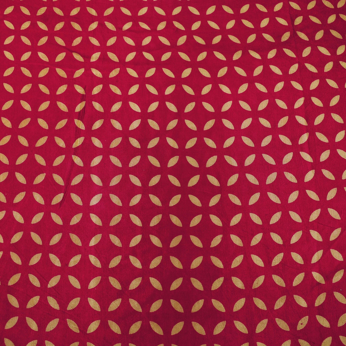 Magenta Pink Color Gajji Silk Print Fabric