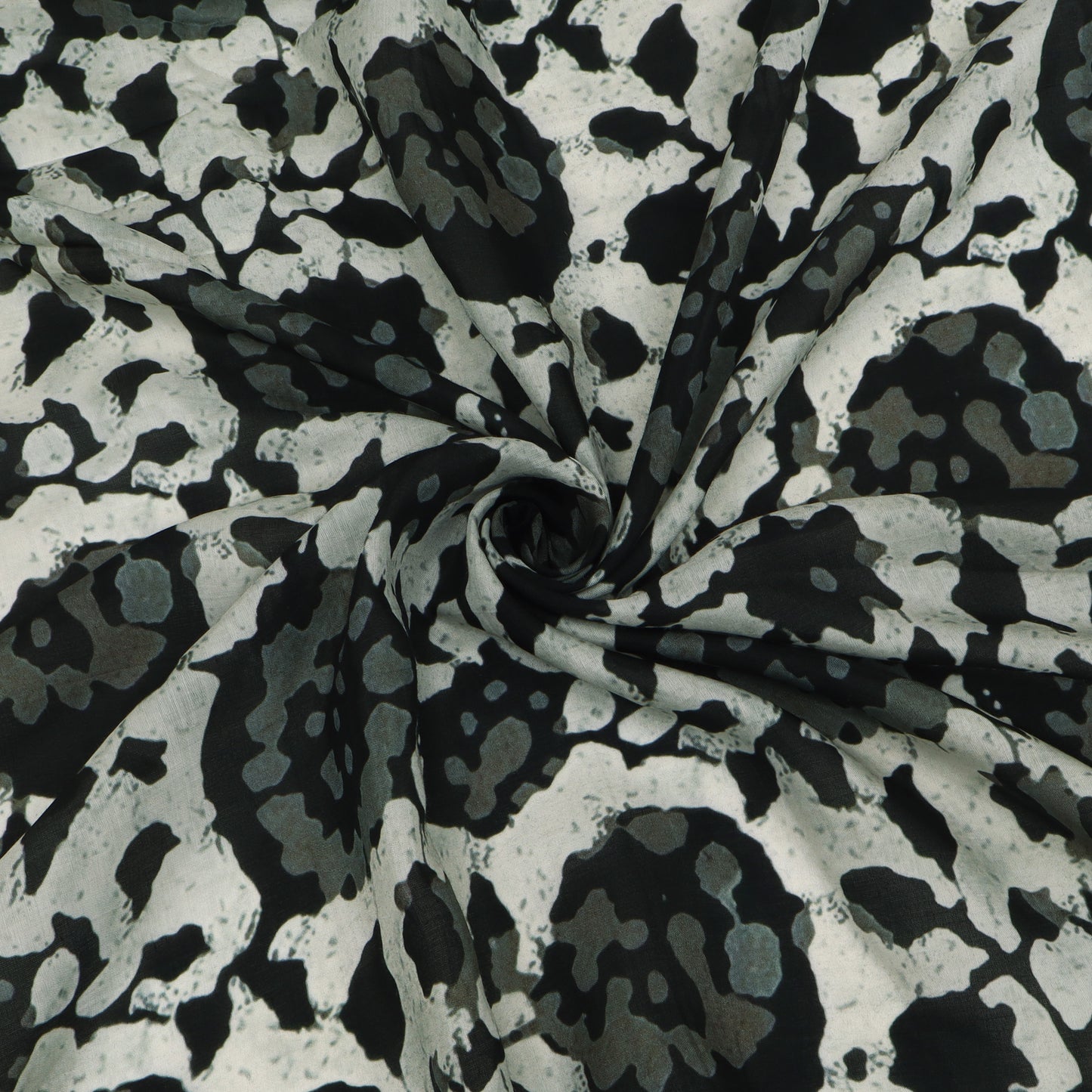 Hydra Muslin Print Fabric