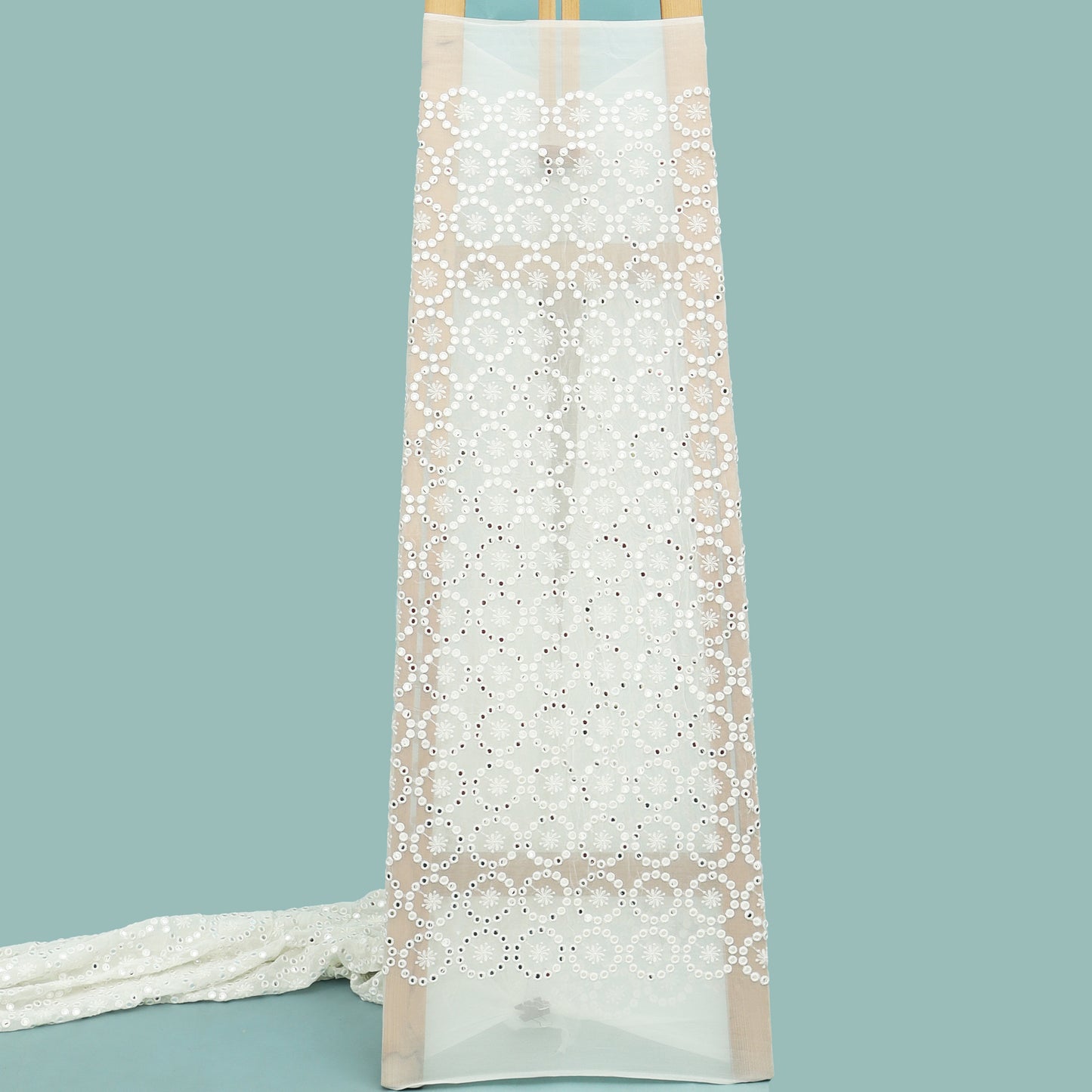 White Color Georgette Embroidery Fabric