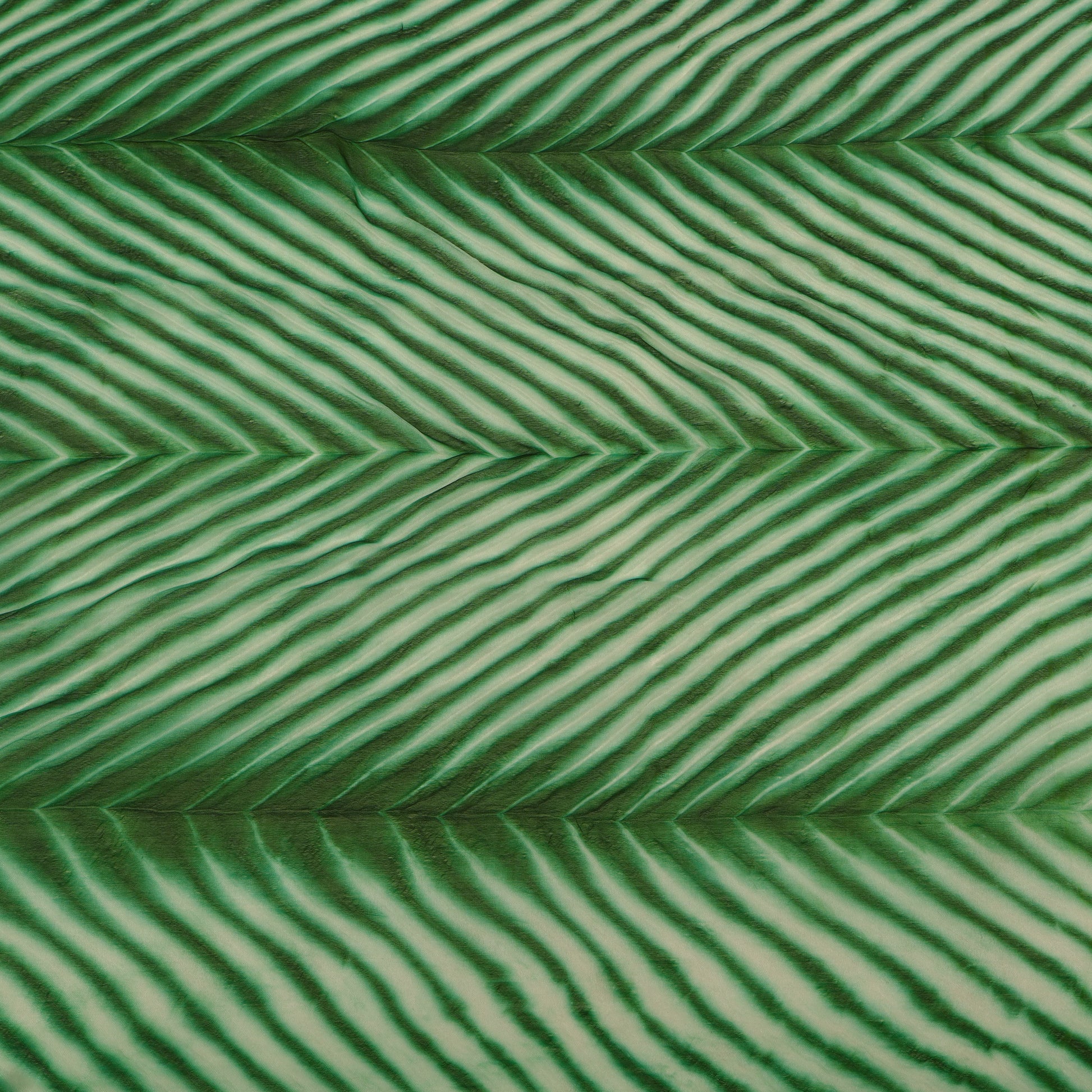 Green and white striped pattern