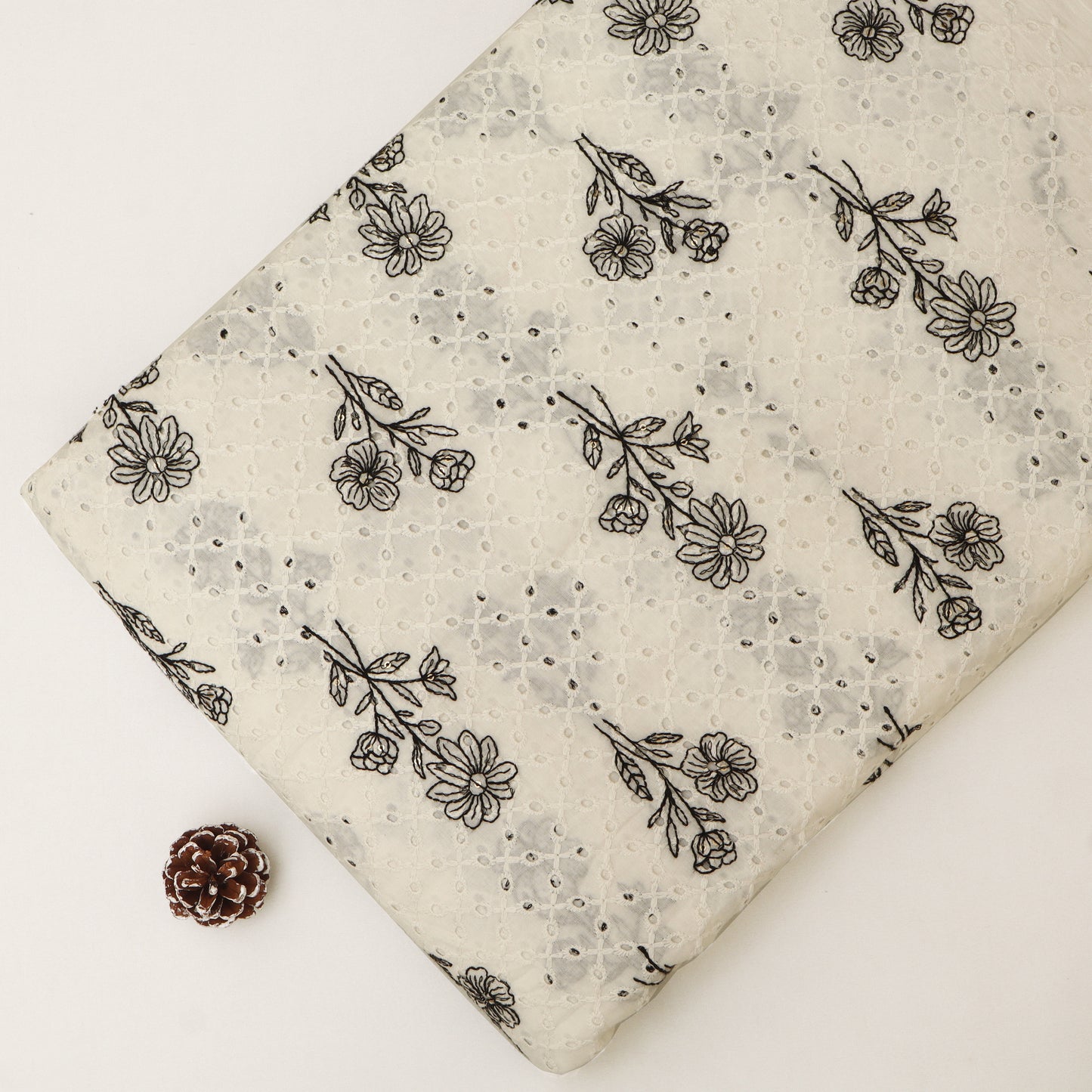 Hakuba Cotton Chikan Embroidery Fabric