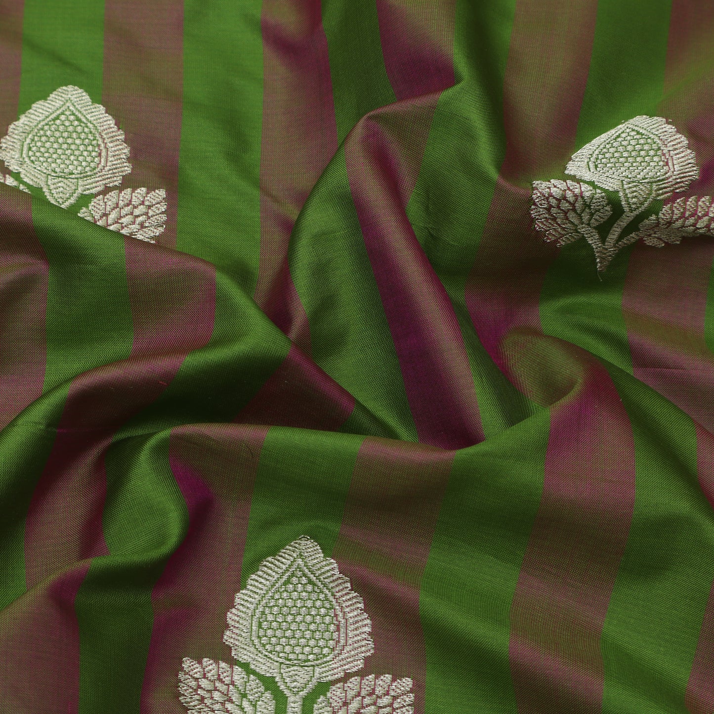 Green Color Kadwa Brocade Fabric