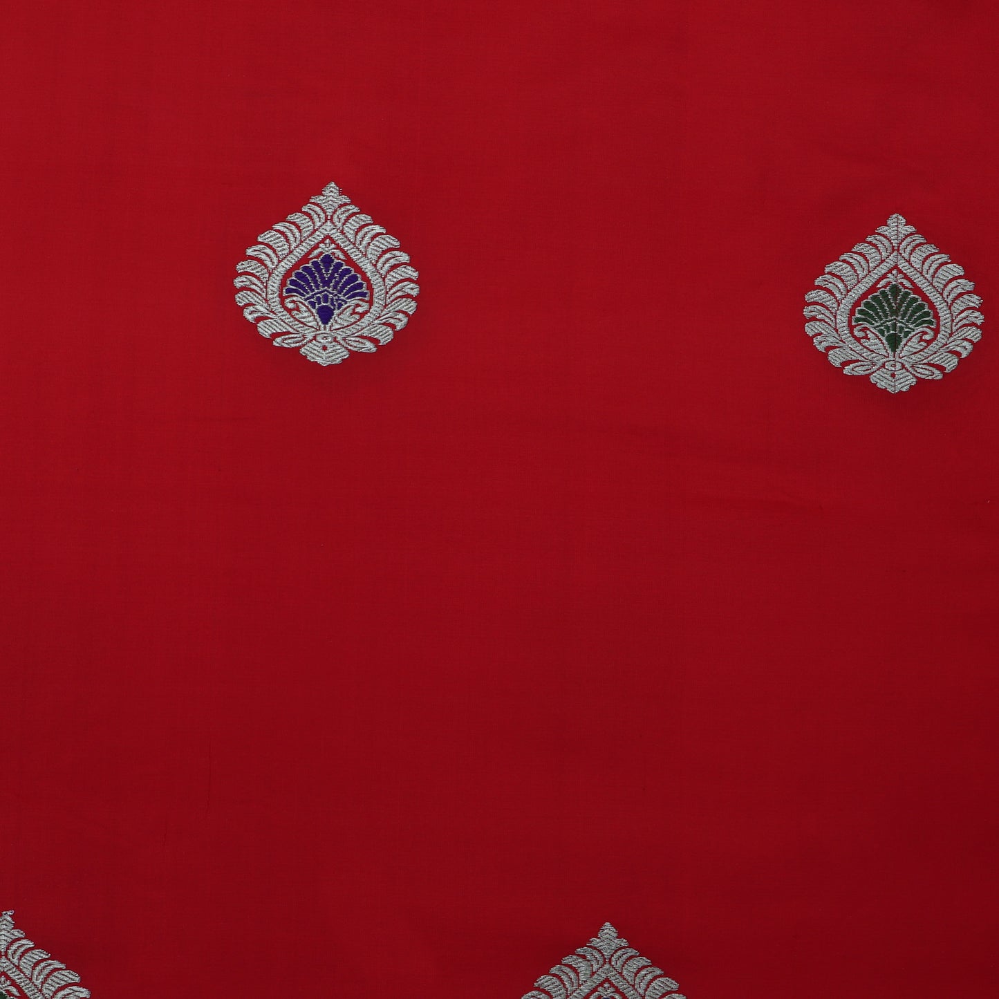 Kadwa Meena Brocade Fabric