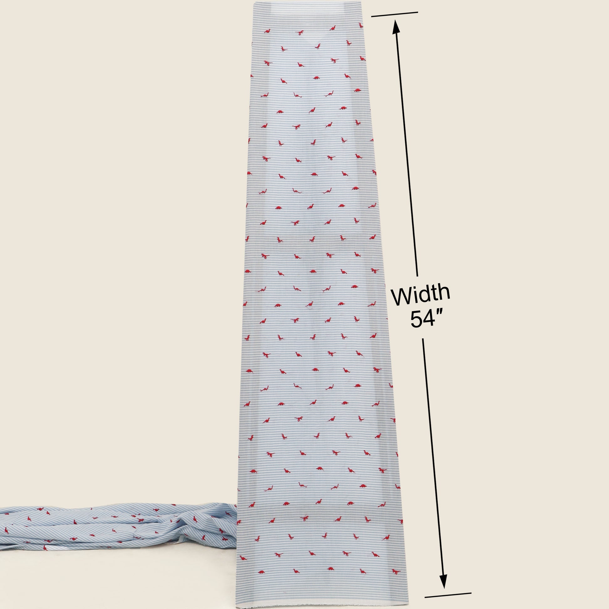 Tie with red pattern on a light blue background, showing width measurement.