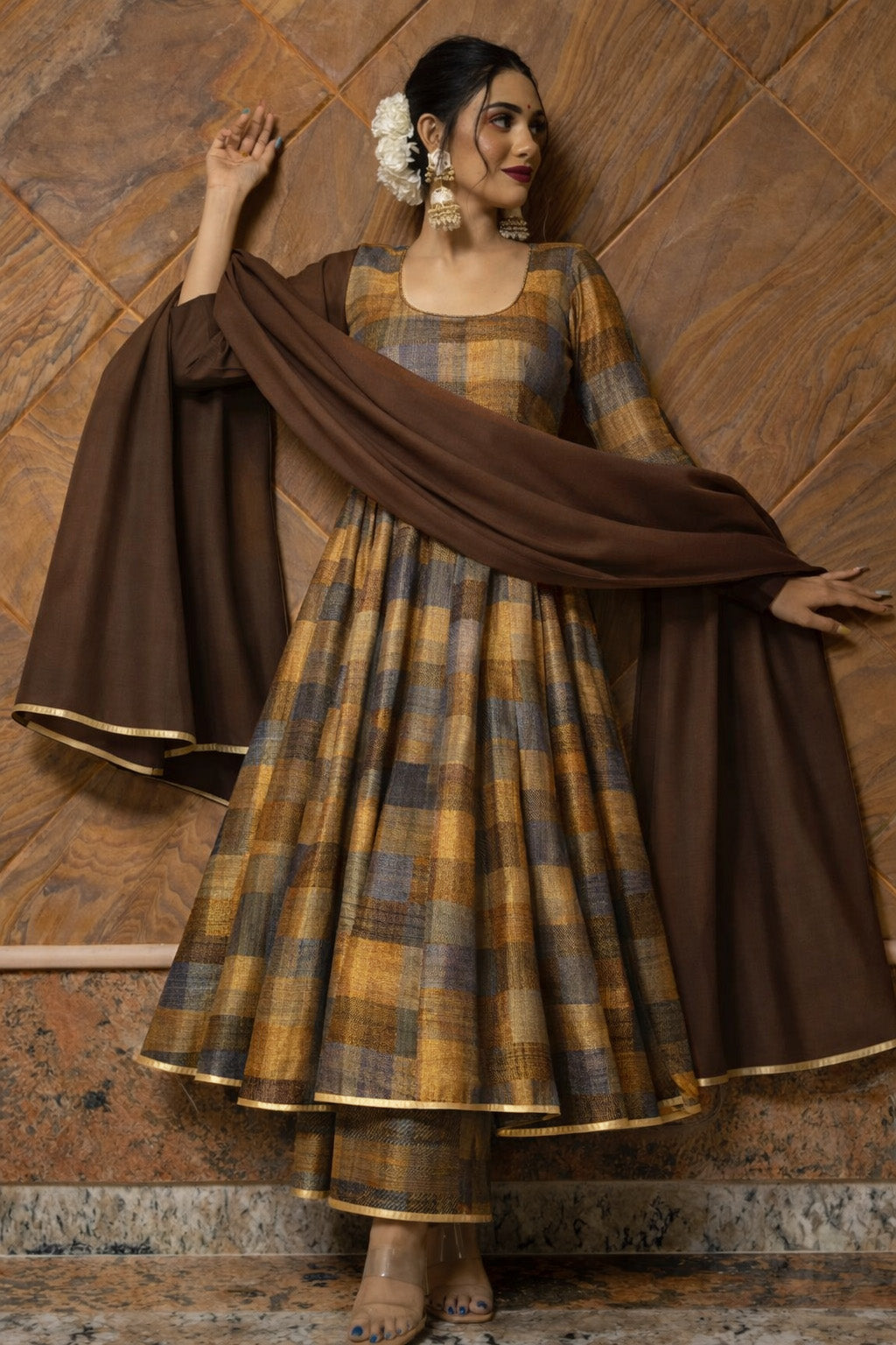 Designer Pure Tissue Brocade Fabric Modern  Finish