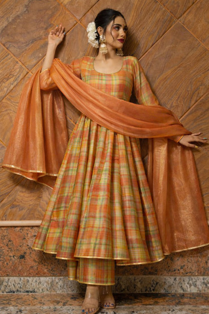 Pure Tissue Brocade Fabric Elegant  Design