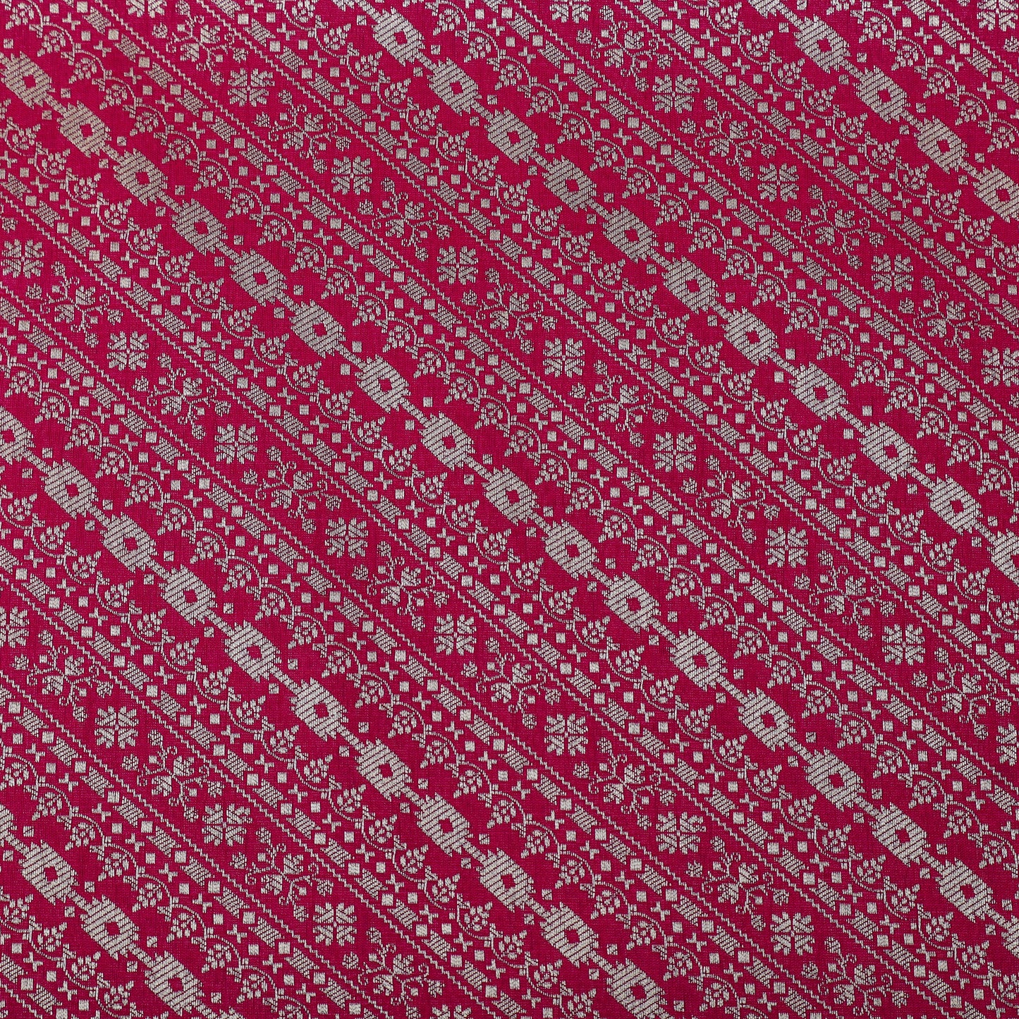 Rani Color Pauri Brocade Fabric