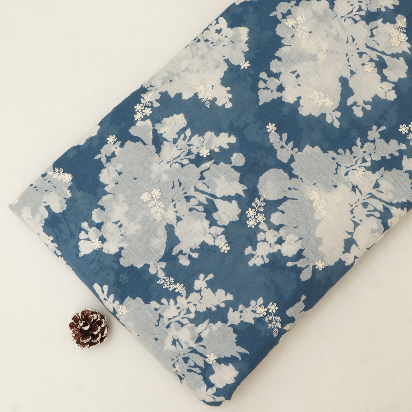 Mul Cotton Print Embroidery Fabric