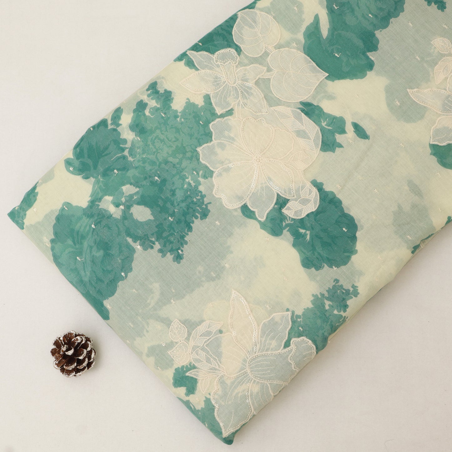 Mul Cotton Print Embroidery Fabric