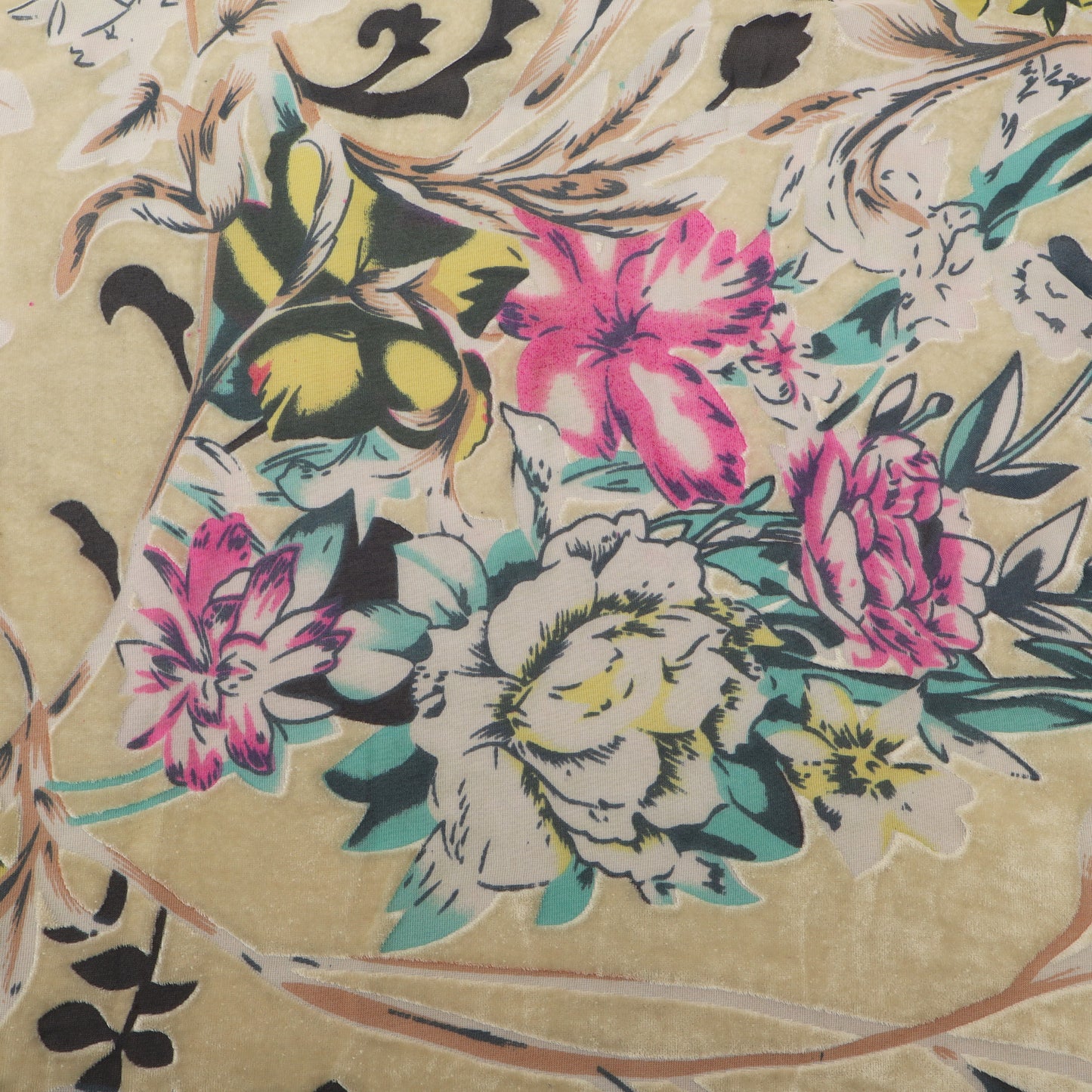 Multicolor Floral Patterns Brasso Velvet Fabric