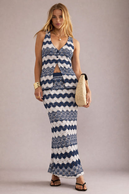 White & Blue Zig Zag Pattern Crosia Fabric